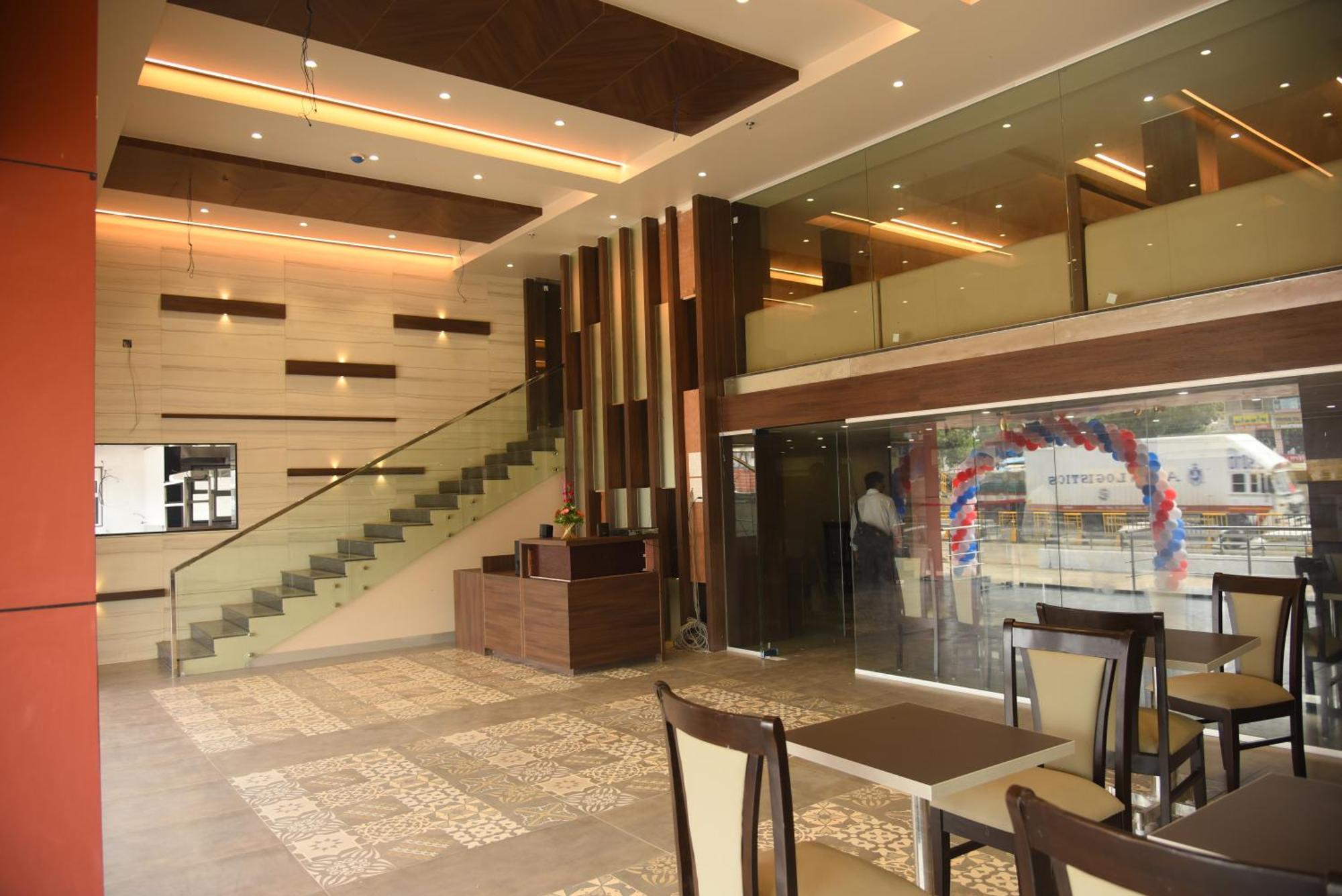 Hotel Shahi Executive Malkapur  المظهر الخارجي الصورة